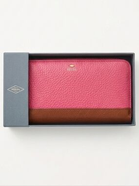 Fossil Pink and Brown Two-Tone Pebbled Leather Zip Wallet~New With Tags